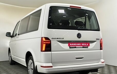 Volkswagen Caravelle T6 рестайлинг, 2020 год, 4 790 000 рублей, 6 фотография
