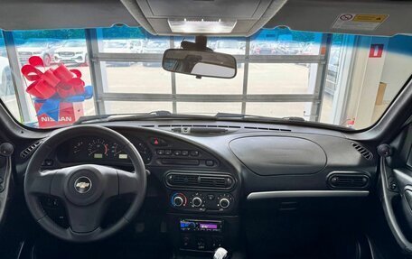 Chevrolet Niva I рестайлинг, 2015 год, 729 900 рублей, 8 фотография
