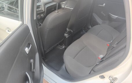 KIA Rio III рестайлинг, 2014 год, 820 000 рублей, 17 фотография