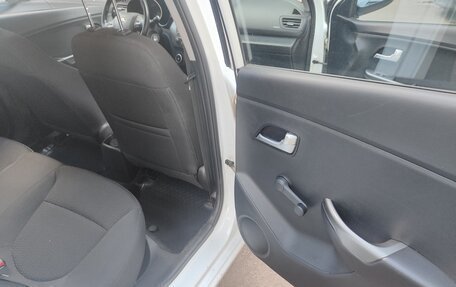KIA Rio III рестайлинг, 2014 год, 820 000 рублей, 16 фотография