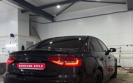 Audi A4, 2012 год, 1 300 000 рублей, 4 фотография
