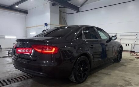 Audi A4, 2012 год, 1 300 000 рублей, 5 фотография