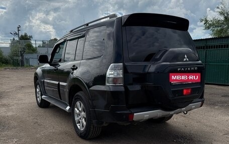 Mitsubishi Pajero IV, 2014 год, 2 300 000 рублей, 5 фотография