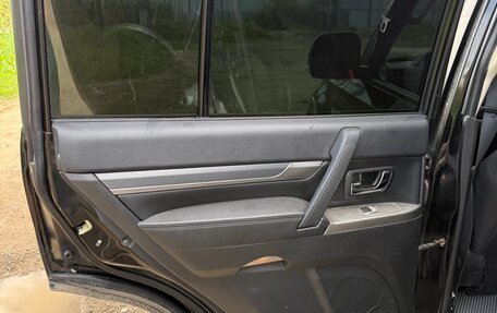 Mitsubishi Pajero IV, 2014 год, 2 300 000 рублей, 14 фотография