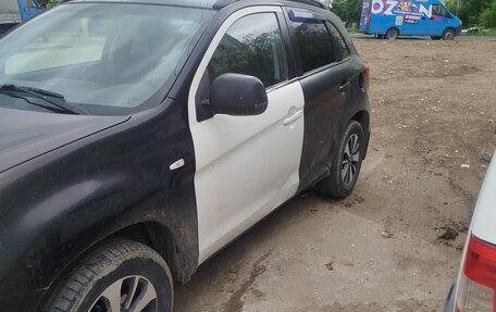 Mitsubishi ASX I рестайлинг, 2011 год, 585 000 рублей, 3 фотография