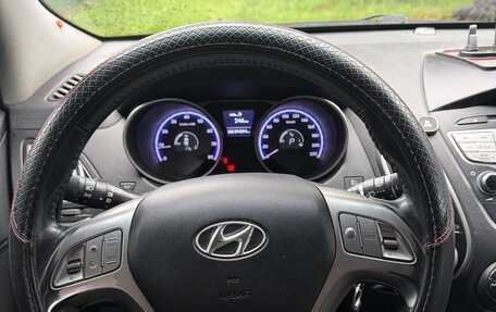 Hyundai ix35 I рестайлинг, 2011 год, 850 000 рублей, 10 фотография