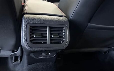 Volkswagen Lavida, 2023 год, 1 750 000 рублей, 17 фотография