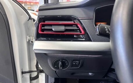 Volkswagen Lavida, 2023 год, 1 750 000 рублей, 8 фотография