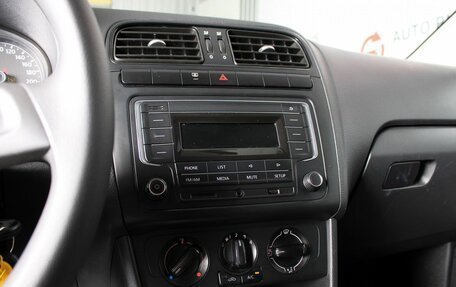 Volkswagen Polo VI (EU Market), 2019 год, 1 250 000 рублей, 11 фотография