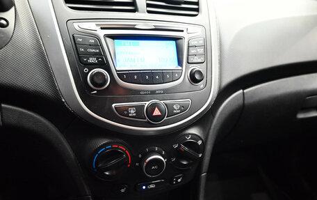 Hyundai Solaris II рестайлинг, 2014 год, 850 000 рублей, 13 фотография