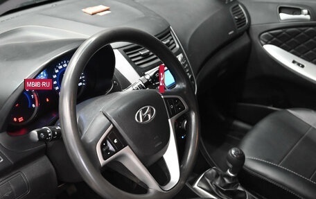Hyundai Solaris II рестайлинг, 2014 год, 850 000 рублей, 14 фотография