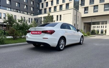 Mercedes-Benz A-Класс, 2019 год, 2 500 000 рублей, 6 фотография