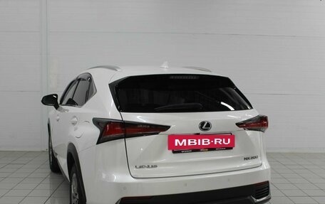 Lexus NX I, 2017 год, 3 000 000 рублей, 8 фотография
