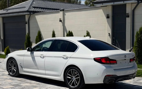 BMW 5 серия, 2023 год, 4 780 000 рублей, 3 фотография