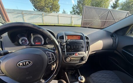 KIA cee'd I рестайлинг, 2009 год, 570 000 рублей, 13 фотография