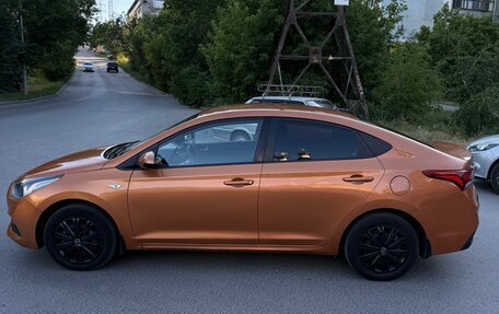 Hyundai Solaris II рестайлинг, 2017 год, 1 100 000 рублей, 5 фотография