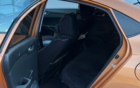 Hyundai Solaris II рестайлинг, 2017 год, 1 100 000 рублей, 10 фотография