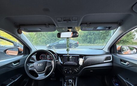 Hyundai Solaris II рестайлинг, 2017 год, 1 100 000 рублей, 11 фотография