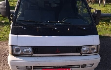 Mitsubishi L300 II, 1988 год, 300 000 рублей, 1 фотография