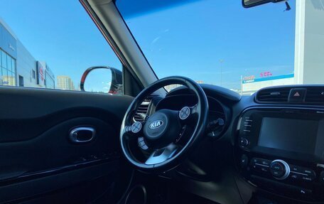 KIA Soul II рестайлинг, 2018 год, 1 750 000 рублей, 9 фотография