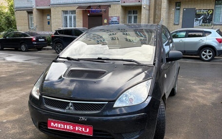 Mitsubishi Colt VI рестайлинг, 2005 год, 220 000 рублей, 1 фотография