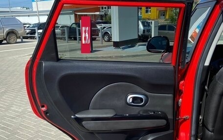 KIA Soul II рестайлинг, 2018 год, 1 750 000 рублей, 28 фотография