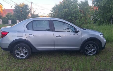 Renault Logan II, 2021 год, 1 075 000 рублей, 6 фотография