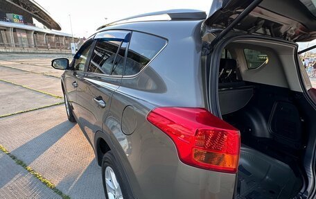 Toyota RAV4, 2013 год, 1 890 000 рублей, 11 фотография