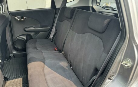 Honda Fit III, 2010 год, 799 000 рублей, 6 фотография