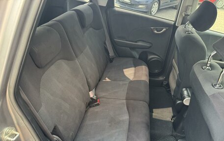 Honda Fit III, 2010 год, 799 000 рублей, 8 фотография