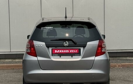 Honda Fit III, 2010 год, 799 000 рублей, 4 фотография