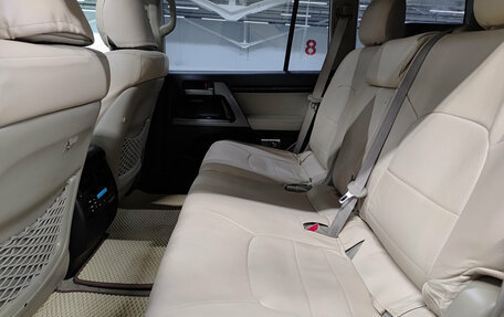 Toyota Land Cruiser 200, 2008 год, 2 180 000 рублей, 16 фотография