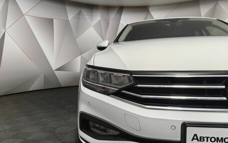 Volkswagen Passat B8 рестайлинг, 2021 год, 2 630 000 рублей, 10 фотография