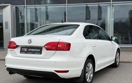 Volkswagen Jetta VI, 2012 год, 595 000 рублей, 3 фотография