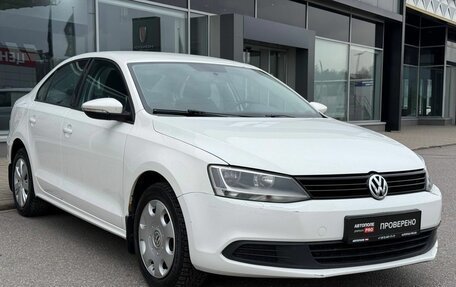 Volkswagen Jetta VI, 2012 год, 595 000 рублей, 2 фотография
