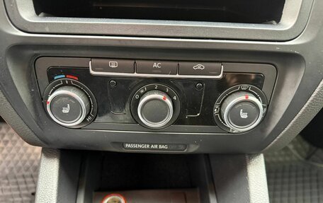 Volkswagen Jetta VI, 2012 год, 595 000 рублей, 15 фотография