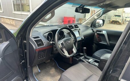 Toyota Land Cruiser Prado 150 рестайлинг 2, 2016 год, 3 699 000 рублей, 5 фотография