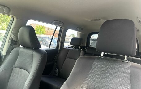 Toyota Land Cruiser Prado 150 рестайлинг 2, 2016 год, 3 699 000 рублей, 6 фотография