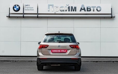 Volkswagen Tiguan II, 2017 год, 2 340 000 рублей, 4 фотография