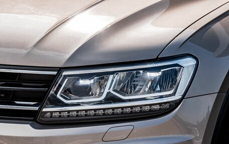 Volkswagen Tiguan II, 2017 год, 2 340 000 рублей, 8 фотография