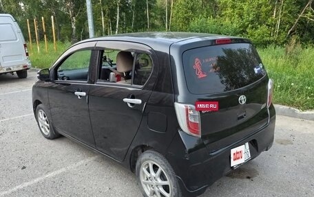 Toyota Pixis Epoch, 2012 год, 700 000 рублей, 3 фотография
