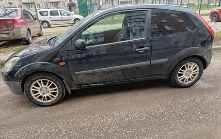 Ford Fiesta, 2007 год, 300 000 рублей, 2 фотография