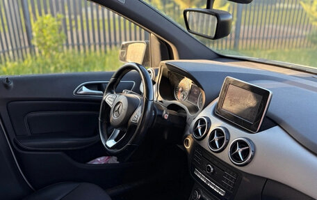 Mercedes-Benz B-Класс, 2015 год, 1 500 000 рублей, 3 фотография