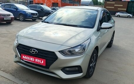 Hyundai Solaris II рестайлинг, 2019 год, 1 169 000 рублей, 3 фотография