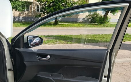 Hyundai Solaris II рестайлинг, 2019 год, 1 169 000 рублей, 15 фотография