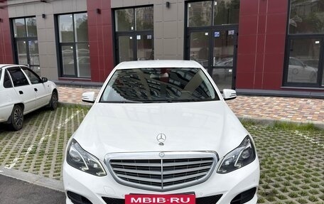 Mercedes-Benz E-Класс, 2013 год, 1 575 000 рублей, 2 фотография