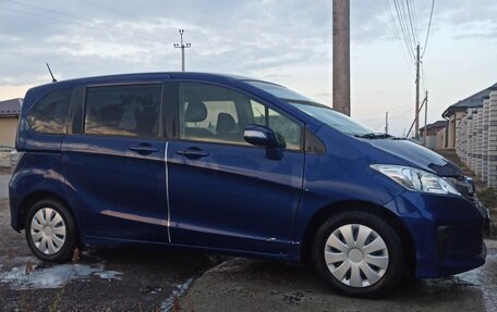 Honda Freed I, 2015 год, 1 000 030 рублей, 2 фотография