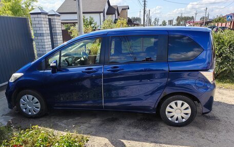 Honda Freed I, 2015 год, 1 000 030 рублей, 29 фотография