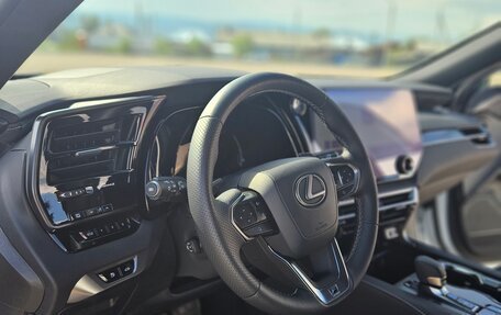 Lexus RX IV рестайлинг, 2023 год, 12 300 000 рублей, 24 фотография