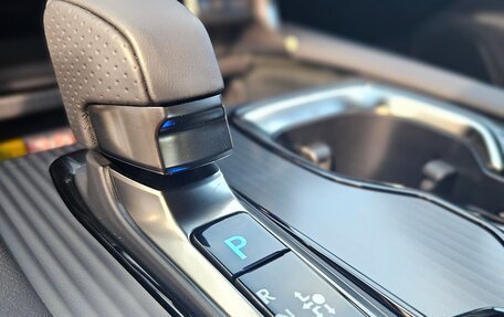 Lexus RX IV рестайлинг, 2023 год, 12 300 000 рублей, 33 фотография